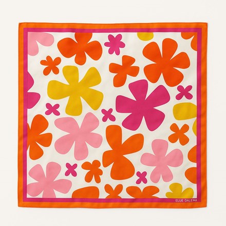 Floral Reverie — 90x90cm Silk Twill Scarf STFR001